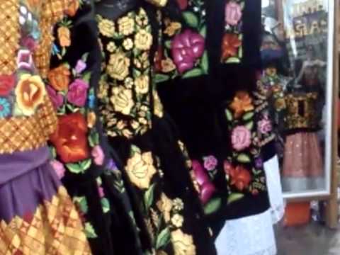 Adaptación del traje regional