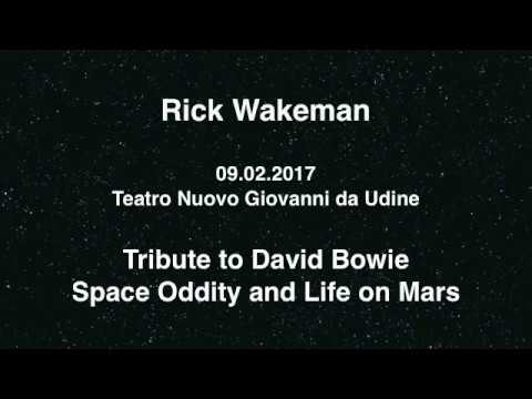 Rick Wakeman - Tribute to David Bowie - Space Oddity & Life On Mars - Udine 2017