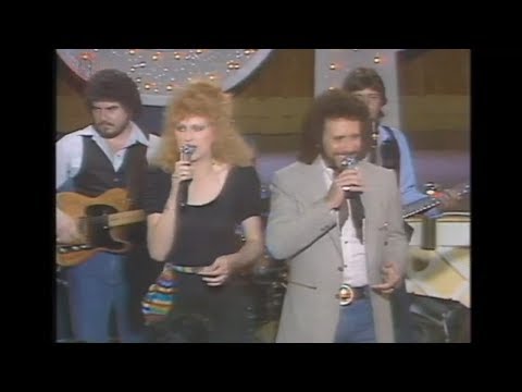 Shelly West And David Frizzell - I Just Came Here To Dance 1982