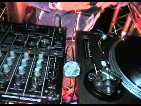 Soundtropolis 2004   Ogrodzieniec 26 06 2004 Westbam,Chris Liebing, Angelo Mike, Diana D`Rouz, Hardy