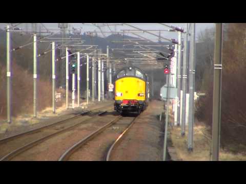 37069 & 37609 on 6Z60