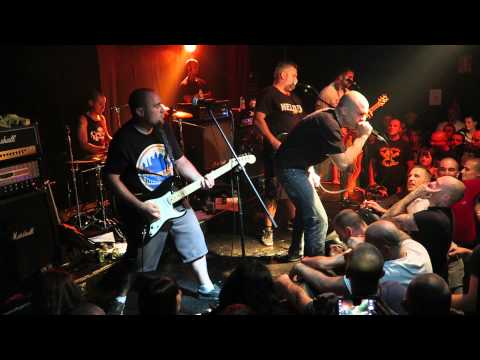 Ultimo Asalto - En Pie De Guerra @ Barcelona Beach Beer Chaos, Estraperlo (Badalona), 22/08/2015