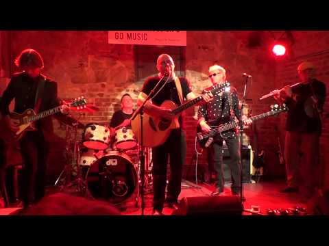 Go Music Nights in white Satin