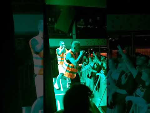 Crystal F x John ODMGDIA - Zwei Zimmer Küche Club (Live @ Skaters Palace Münster 2023) #shorts