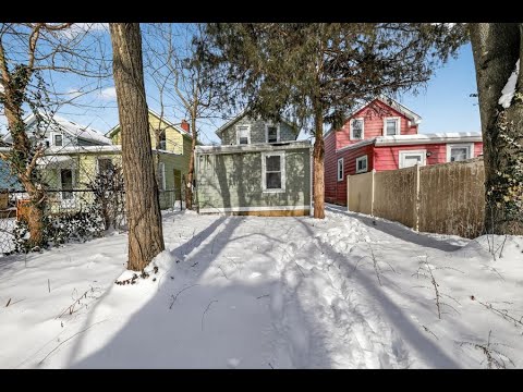 Charming Single Family Home with Spacious Living | Cincinnati, OH | Real Estate Video