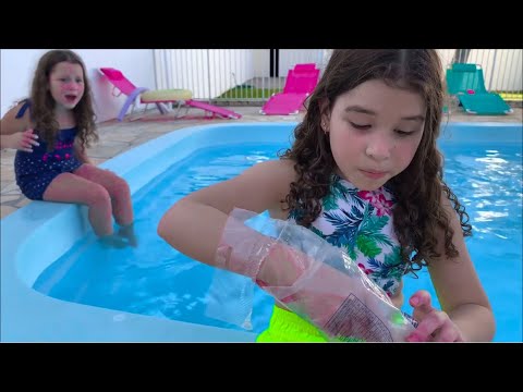 TIPOS DE CRIANÇAS NA PISCINA + Música Marias