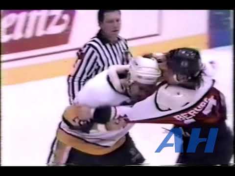 NHL Jan. 16, 1990 Jay Caufield,PIT v Craig Berube,PHI Live + (HL) Pittsburgh Penguins Philadelphia F