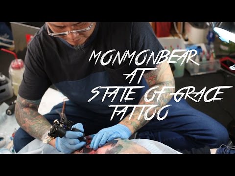 Allison gets a Monmon Bear from Horitomo at State of Grace. The creator of Monmoncats.