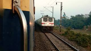 preview picture of video '12424 dibrugarh town rajdhani exp passes at flat mps with wap-7'