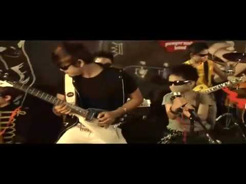 Sang Pangeran From Pangeran Band (Original Video Clip)