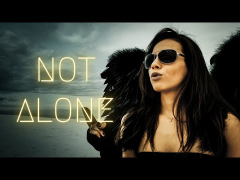 Gianluca Motta ft Molly - Not Alone (Deadmau5 Remix) [Unofficial Video | B&W Version]