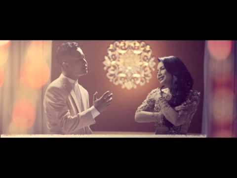 Hafiz & Rossa - Salahkah [Lirik]