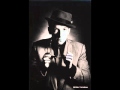 Elvis Costello-London's brilliant parade