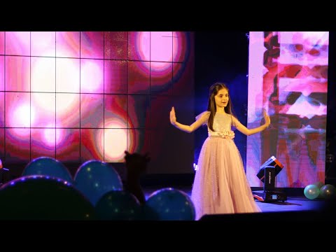 Agnesa Gashi - Ejani në shkollë DIAMOND FEST 2019