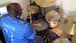 Breakbot feat. Outlines - Baby I&#39;m Yours (Drum Cover)