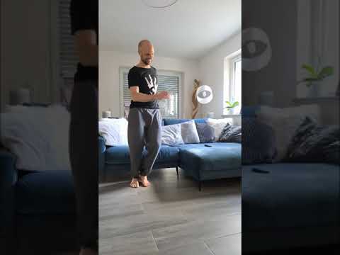 Couch Training - Bewegungspause - TAG DER GYMNASTIK - 4STREATZ by Schweppy