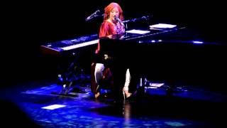 Tori Amos - Live - 12/03/2011 (Quartet intro and Velvet Revolution)