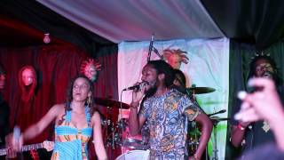 Kabaka Pyramid, Koro Fyah & Racquel Jones freestyling at Kelissa Live (Skyline Levels)