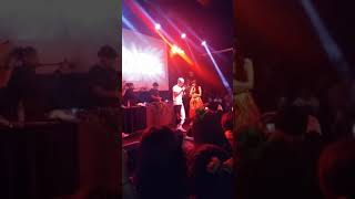 Cazzu y Maikel DeLaCalle - Puedo Ser (directo)