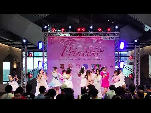 VID 3047 The Glass Girl Trainees [Full Stage ] Just Call Me Princess   @ The Market Bangkok