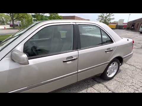 1994 Mercedes-Benz C-Class (CC-1608819) for sale in Bensenville, Illinois