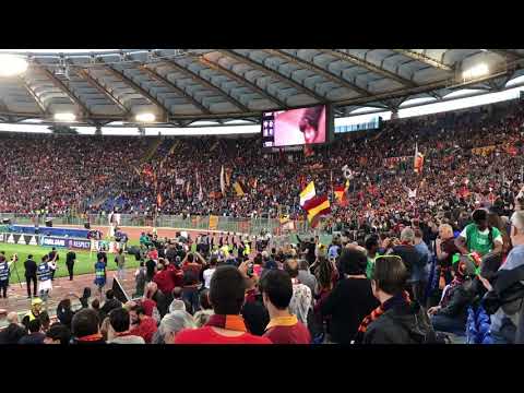Roma-Liverpool “Ingresso in campo della Roma” Il Giornale di Roma