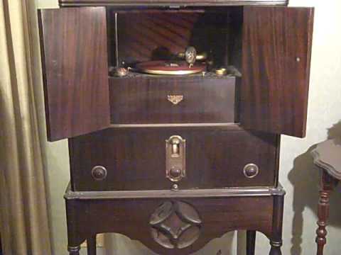 EMIL COLEMAN'S MONTMARTE ORCH. - WET YO' THUMB - ROARING 20'S VICTROLA RADIOLA 7-11