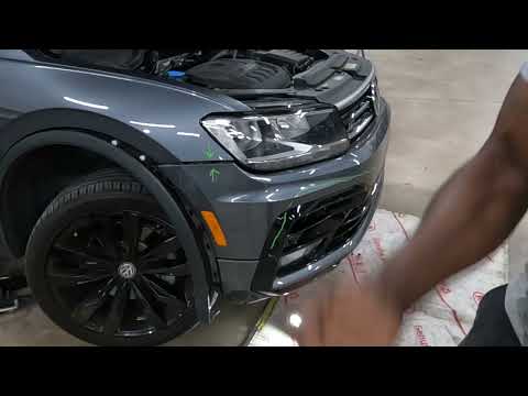 2021 Volkswagen Tiguan font bumper and head lamp removal