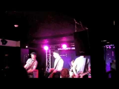 The Pistones - A Million Miles Away (The Plimsouls Cover) 26.11.2011