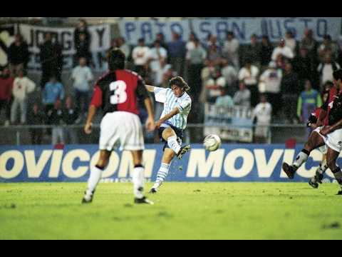 Racing Club 1 - Colón de Santa Fe 3 07/04/2000 en Avellaneda