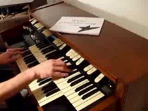 organsister on hammond organ with MBWTEYP-tunes