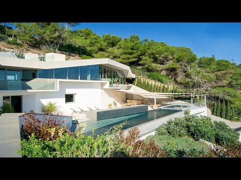 Unique luxury design villa in Ibiza for sale - Luxury Villas Ibiza