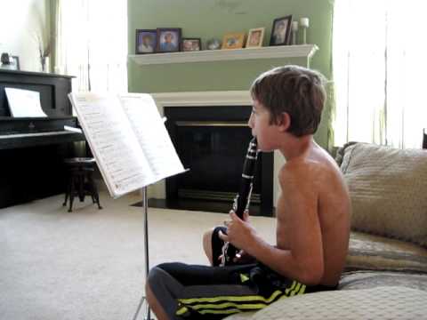 Morgan Perry playing clarinet to 