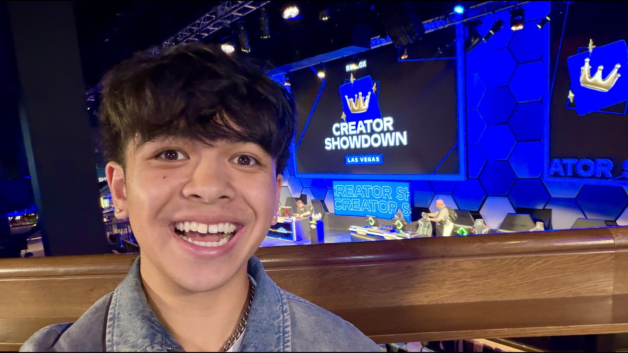 Reacting to ROBLOX CREATOR SHOWDOWN 2!!