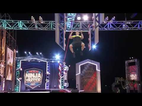 Sean Bryan - National Finals: Stage 2 Run (FF) | American Ninja Warrior 13