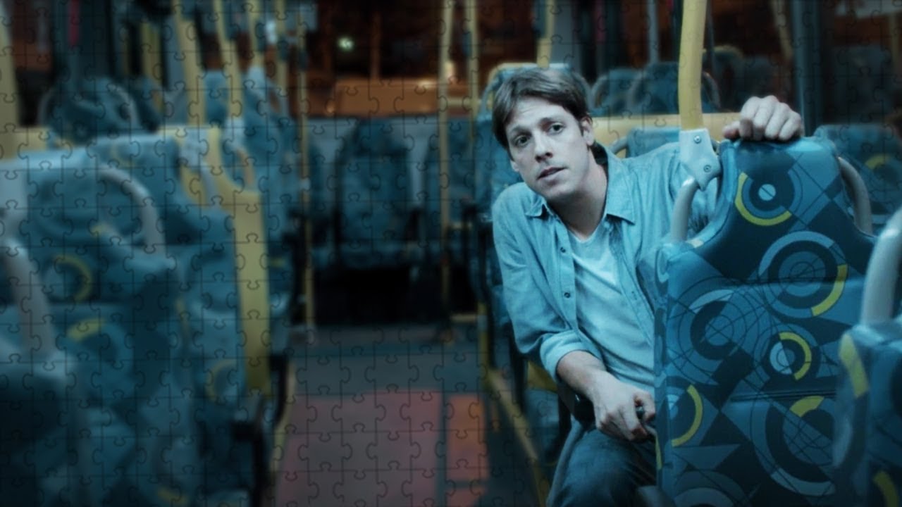 É preciso estar Entre Abelhas (2015) para enxergar as pessoas