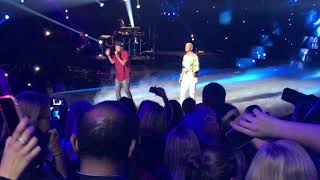 M Pokora &amp; Soprano - Mieux que nous. 14/09/2017 @ Emission spéciale M Pokora.