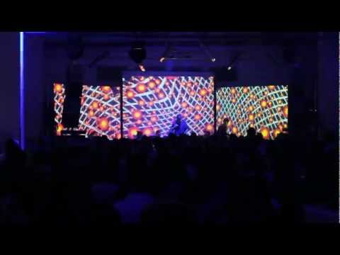 16.5.2012 - Eric Fischer's Großstadtmärchen mit Oliver Koletzki & Karl Moestl @ Tabakfabrik, Linz