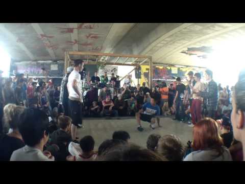 House of PainT 2011 - Fresh Format vs Eastern Bloc Crew