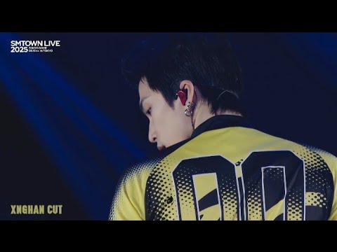 Xnghan at smtown in Tokyo 