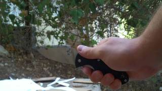 Spyderco Tenacious (C122GP) - відео 2