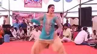 Download lagu Sapna Chaudhary    New Haryanvi song With Belly Dance2017    shapma Chaudhary best Dance mp3
