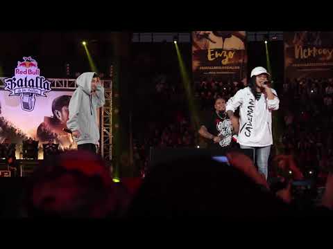 Nekroos vs Zakia - Octavos - Red Bull Batalla de los Gallos Perú 2017