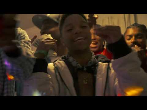 Gary Bandana ft.Tyy - Like A Hoe  (Official Music Video) Shot By: @DundeeFilms