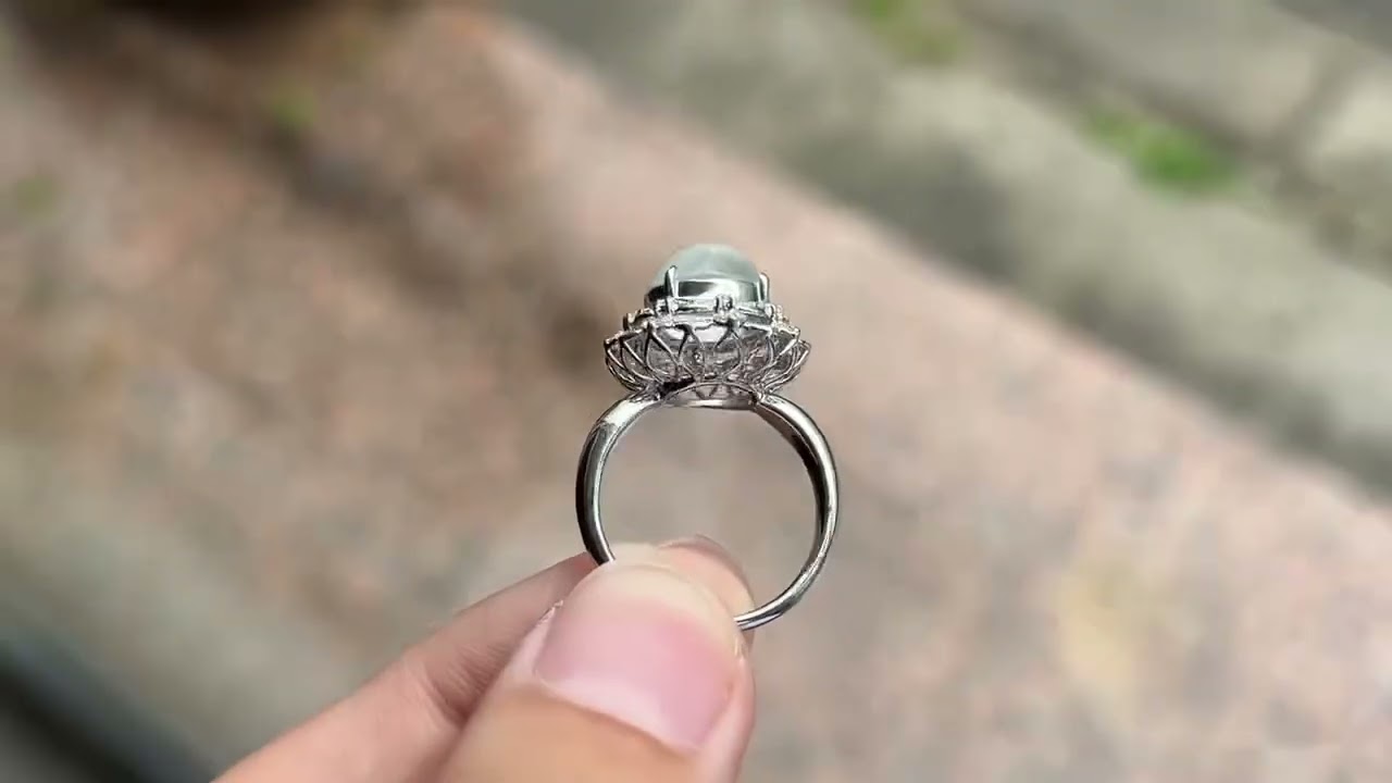 High-Ice Pure Icy Cabochon Ring