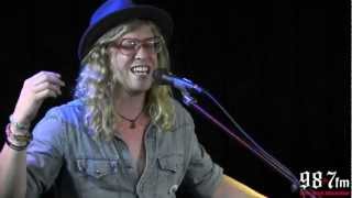 Allen Stone &quot;Sleep&quot; LIVE Acoustic