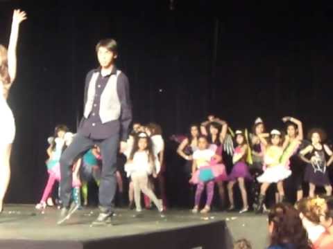 PARTY ROCK! Rayleen con socorro ulloa studios krew