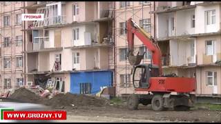 Масштабная реконструкция столичных улиц Ханкальская и Узуева продолжается 