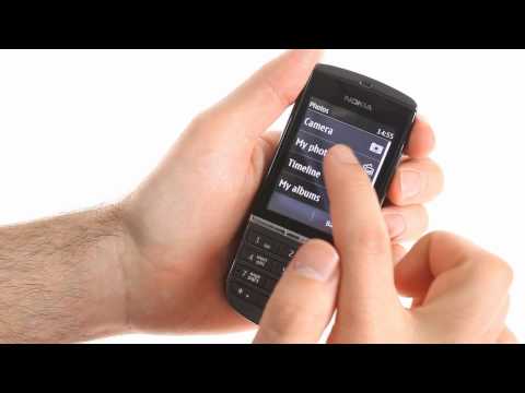 Unboxing the Nokia Asha 300