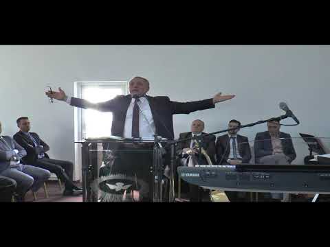 FR  PASTOR LUTU BOCHIAN, IN MOCREA LA DESCHIDEREA BISERICI